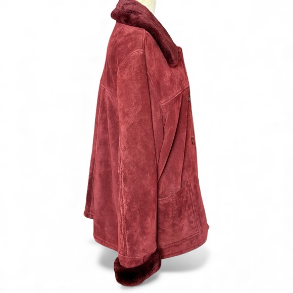 Dennis Basso | Y2K Vintage Red Leather Jacket with Faux Fur Trim - Picture 4 of 12